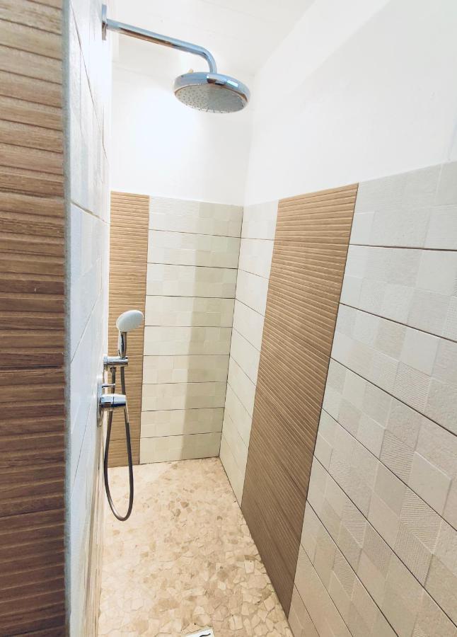 Location Maison Bleue Avec Piscine Privative Au Carbet Martinique 勒卡尔贝 外观 照片